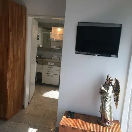 Lichtdurchfluteter Wohntraum Auf Hoechstem Niveau In - Moitzfeld Apartment Bergisch Gladbach